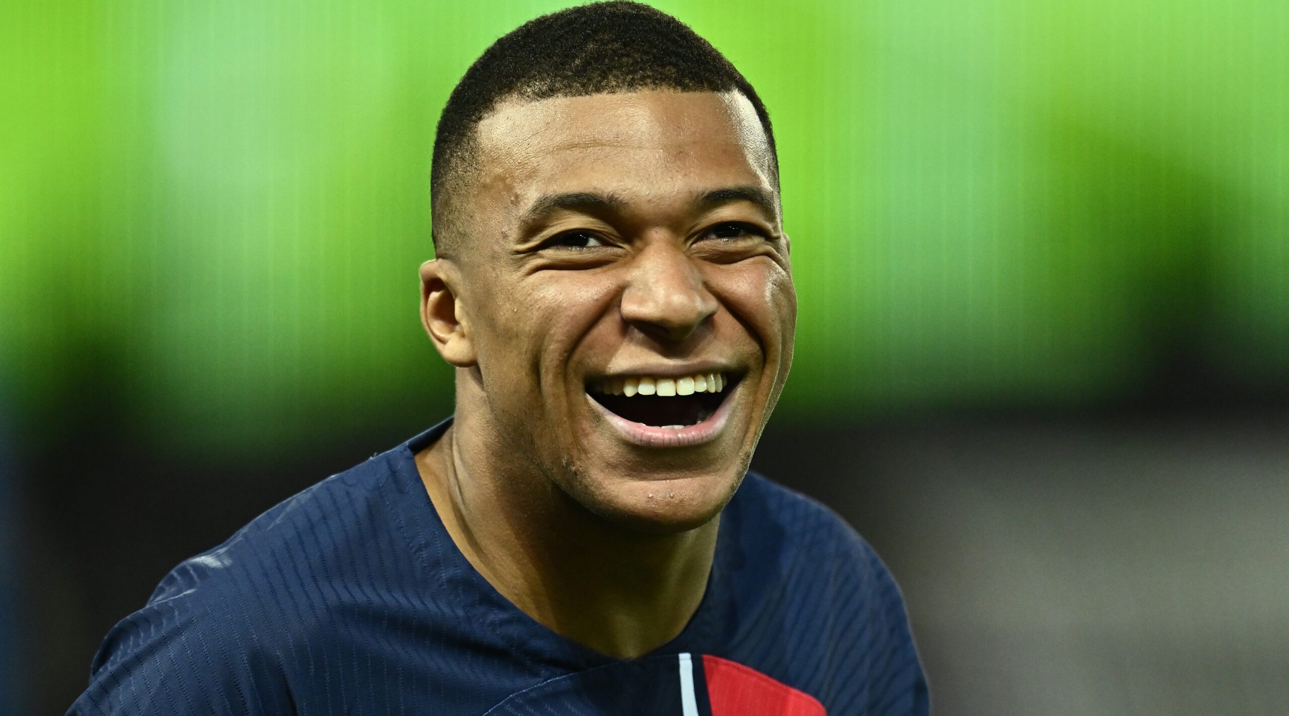Liverpool's advantage in Kylian Mbappe loan chase revealed as PSG scramble for solution